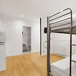 Apartment Boulanger - Republique Paris